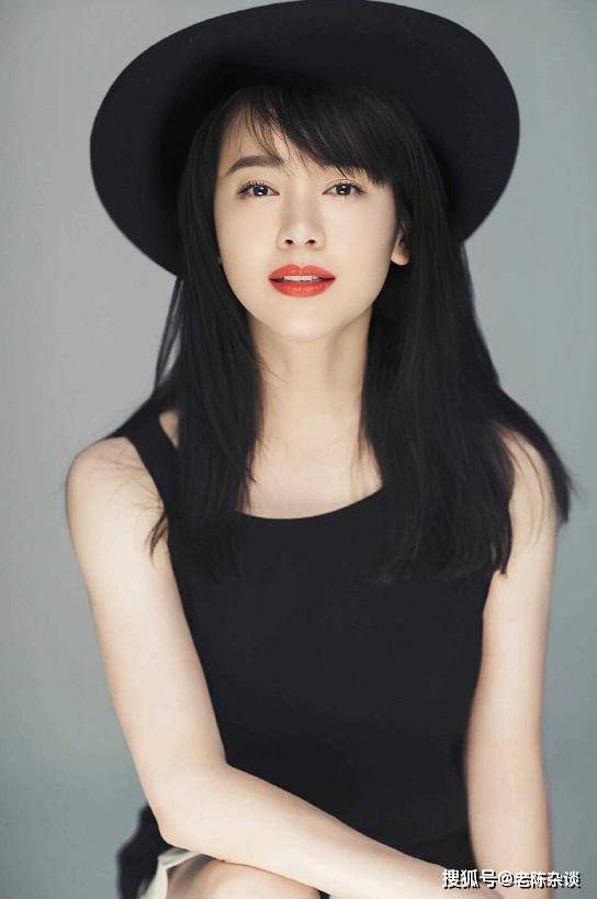 原创真乃人间尤物46岁左小青饱满性感着实迷人