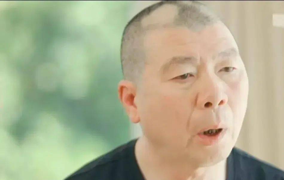 冯小刚回应传闻65岁的他没死没移民只是有些落寞了