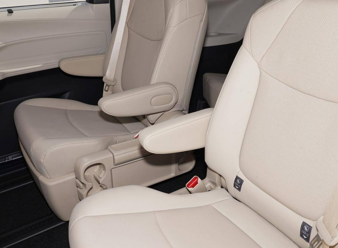 20-30万家用mpv谁最走心:奥德赛对比赛那,细节深扒!_搜狐汽车_搜狐网