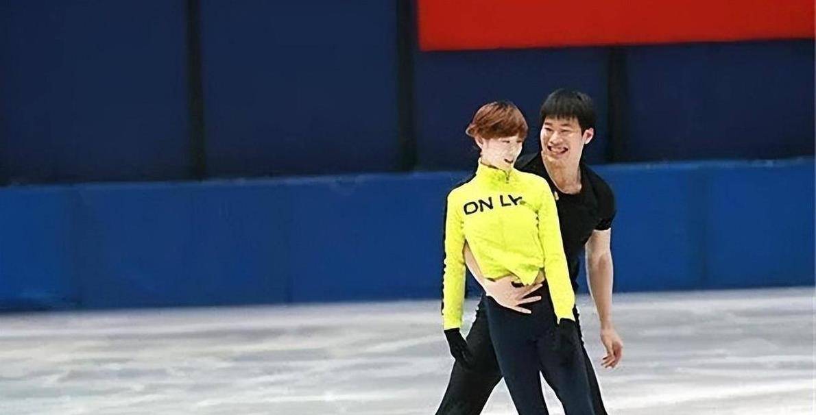 走过14年,退役后不再往来,无意外后来不会再有交集_张丹_张昊_滑冰