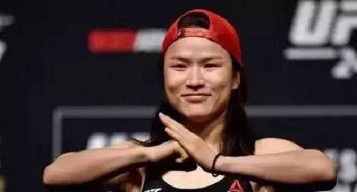 原创首位ufc中国拳王看张伟丽如何为了梦想从讲台走上八角笼