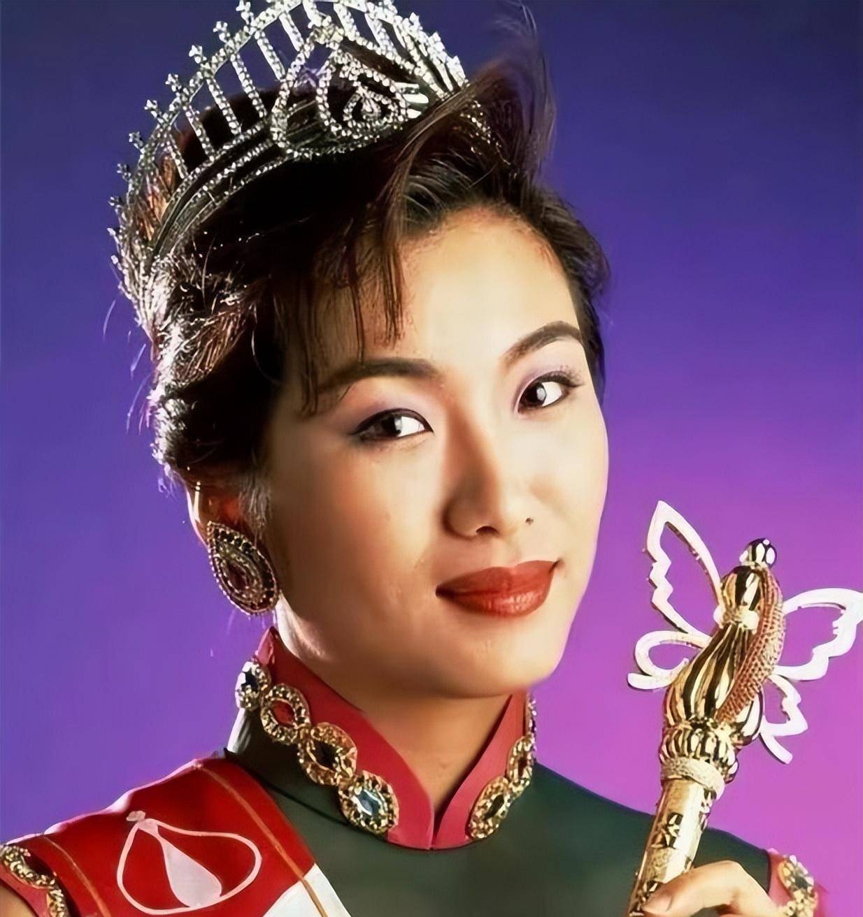 下嫁穷小子容忍不忠诚,勾引有妇之夫张智霖,郭可盈的爱情太荒唐