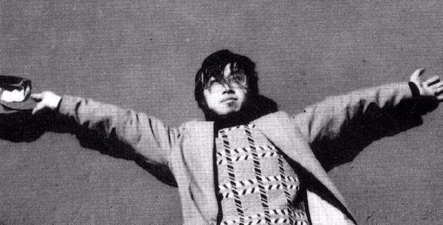 原创15岁神童考入北大创作百万字诗集经历两次失恋后卧轨自杀