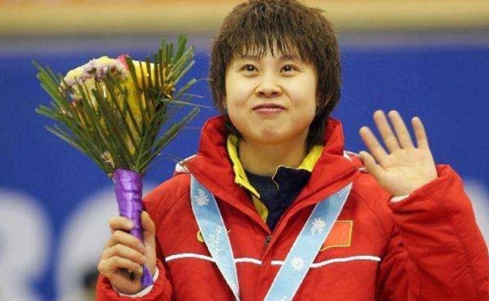 原创中国女排张锦文因花洒事件被开除国家队后来她怎么样了