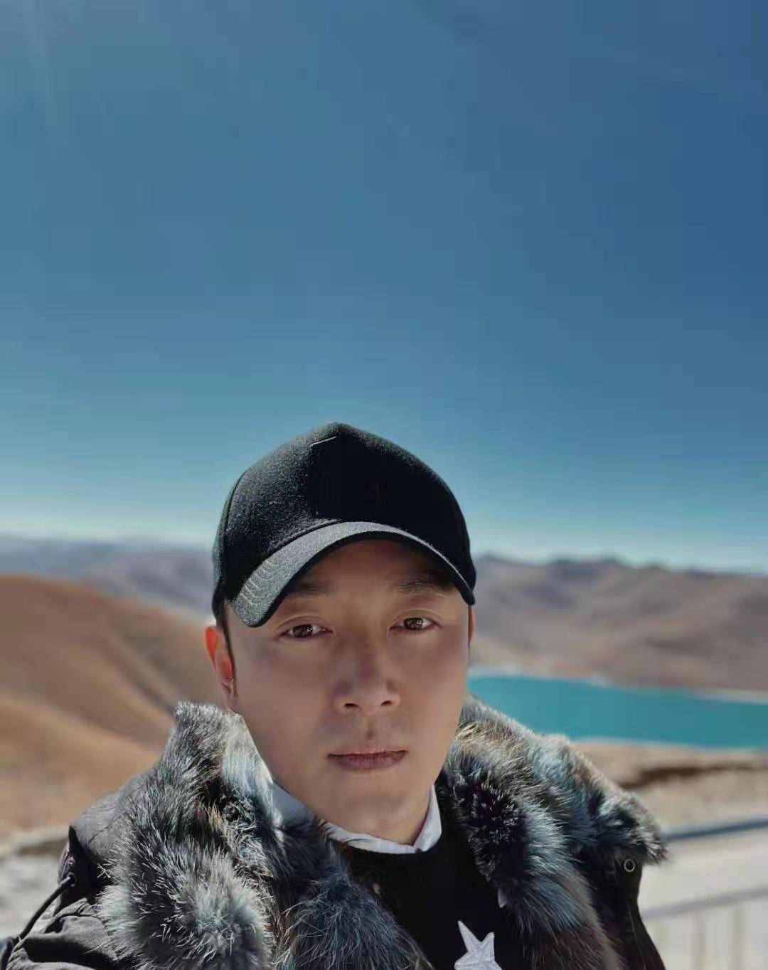 原创果郡王李东学疑被妻投食穿着朴素发福明显曾和叶璇传绯闻