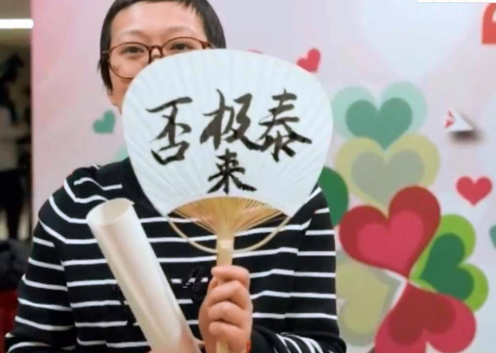 原创上海33岁女博士闫宏微赴美抗癌不幸病逝今丈夫带幼女独自生活