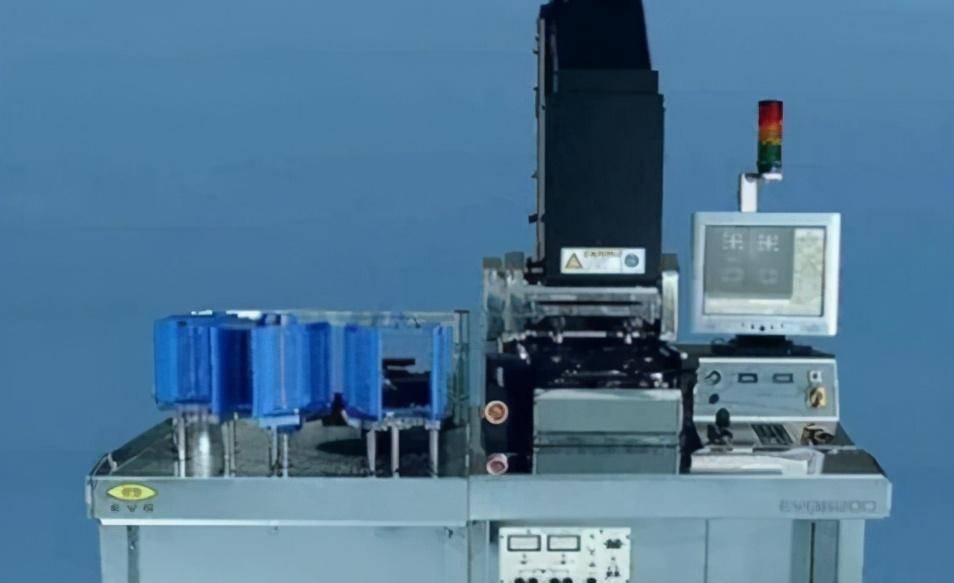 原创1977年中国已成功研制光刻机有时间优势为何没成为垄断巨头