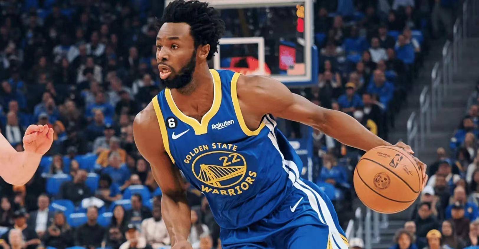 澄清一下,维金斯的选秀模板不是詹姆斯,而是文斯卡特.