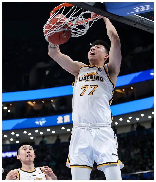原创cba强力6将辽篮2人入选实战扣篮第一人领衔2人斩获扣篮王