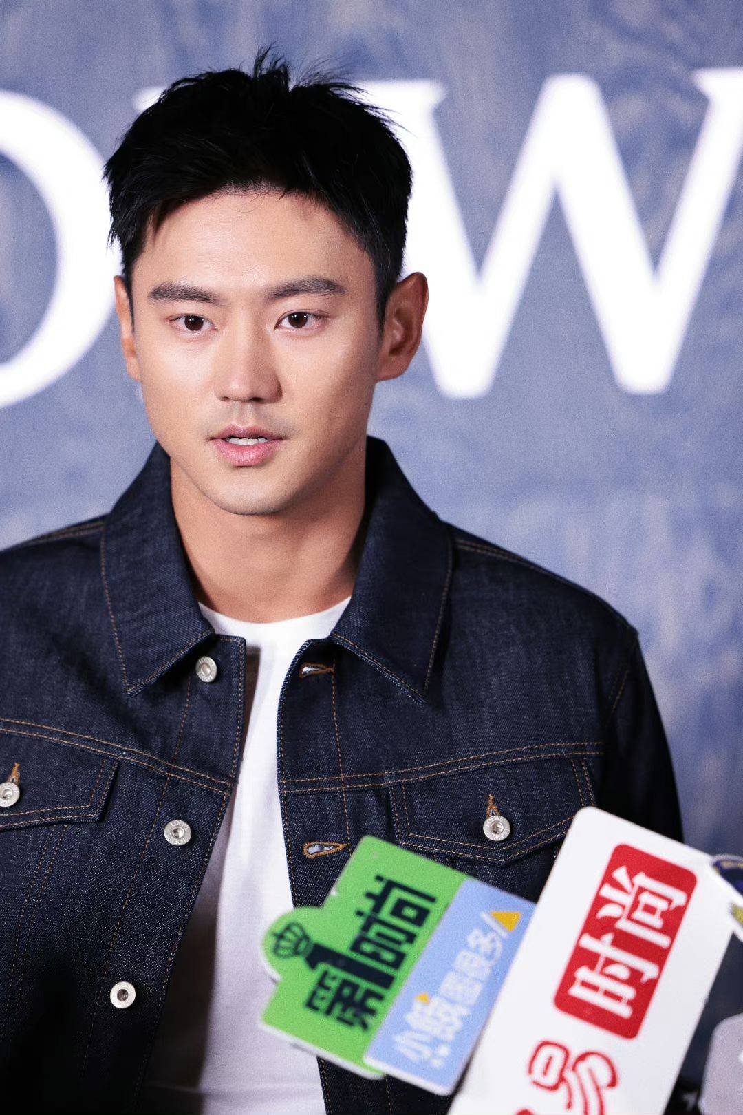 原创上海活动奚梦瑶绝美动人杨幂蜂腰抢镜都不及宁泽涛发胖吸睛