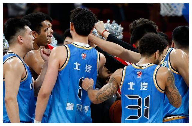 原创cba季后赛七队提前晋级三队轻松获胜争夺最后两席
