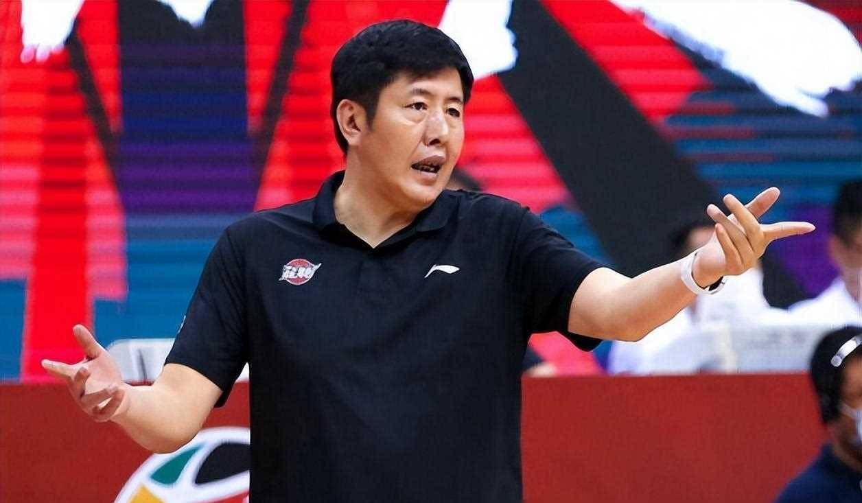 原创6分险胜将告别季后赛再见了山东丁伟配不上主教练席位