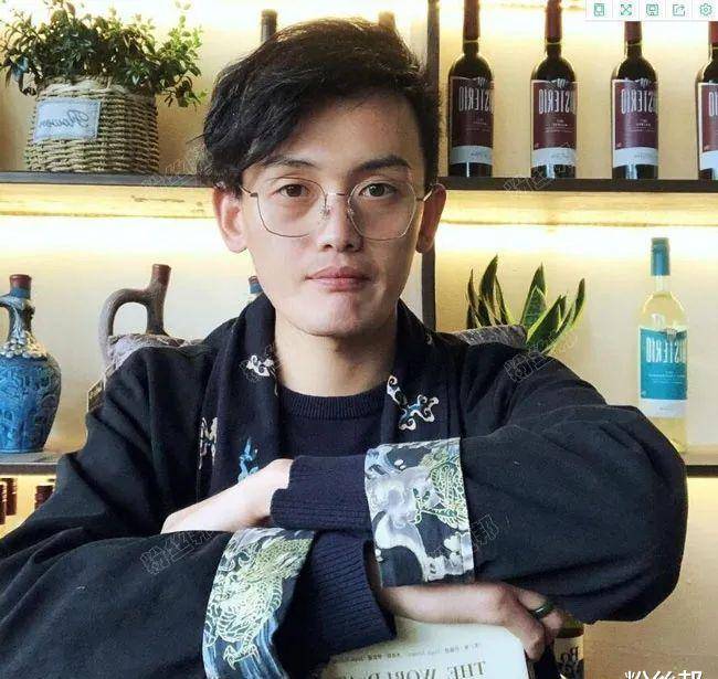 任平生今年还得刷1个亿一个小细节可看出他能单次豪刷千万