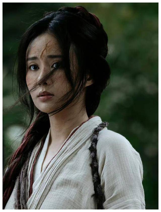 花间令女配郑合惠子热议鞠婧祎双重挑战演技风波