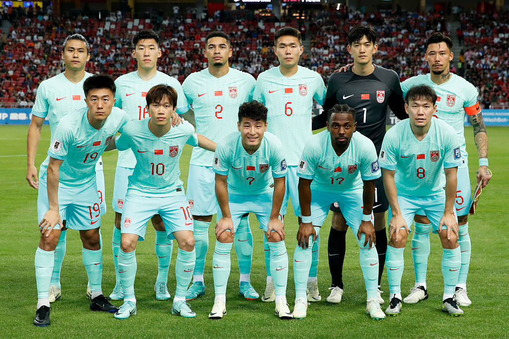 原创被迫新老交替30球员或集体退出国足需要自己的贝林厄姆