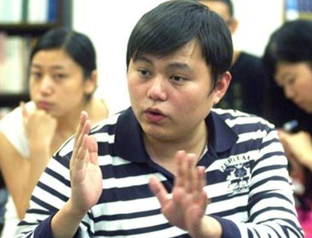 明朝那些事儿作者是个怎样的人低调孤僻默默无闻的公务员