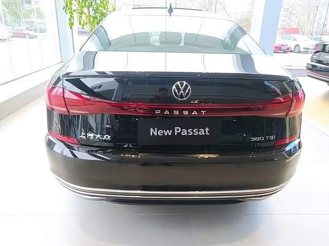 我想买帕萨特380tsi星空精英版版,全款多少钱?家用值得入手吗?