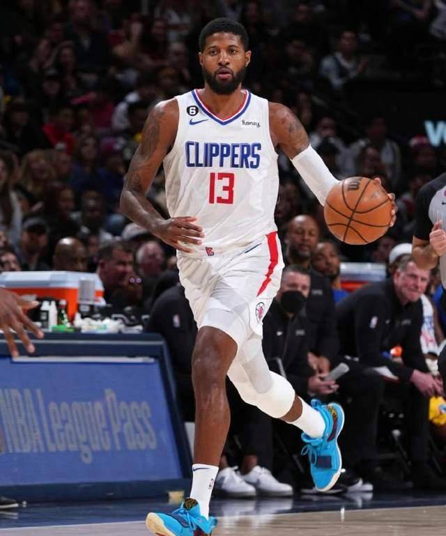 当谈到现役最顶尖的背景古尔时,保罗·乔治实至名归.