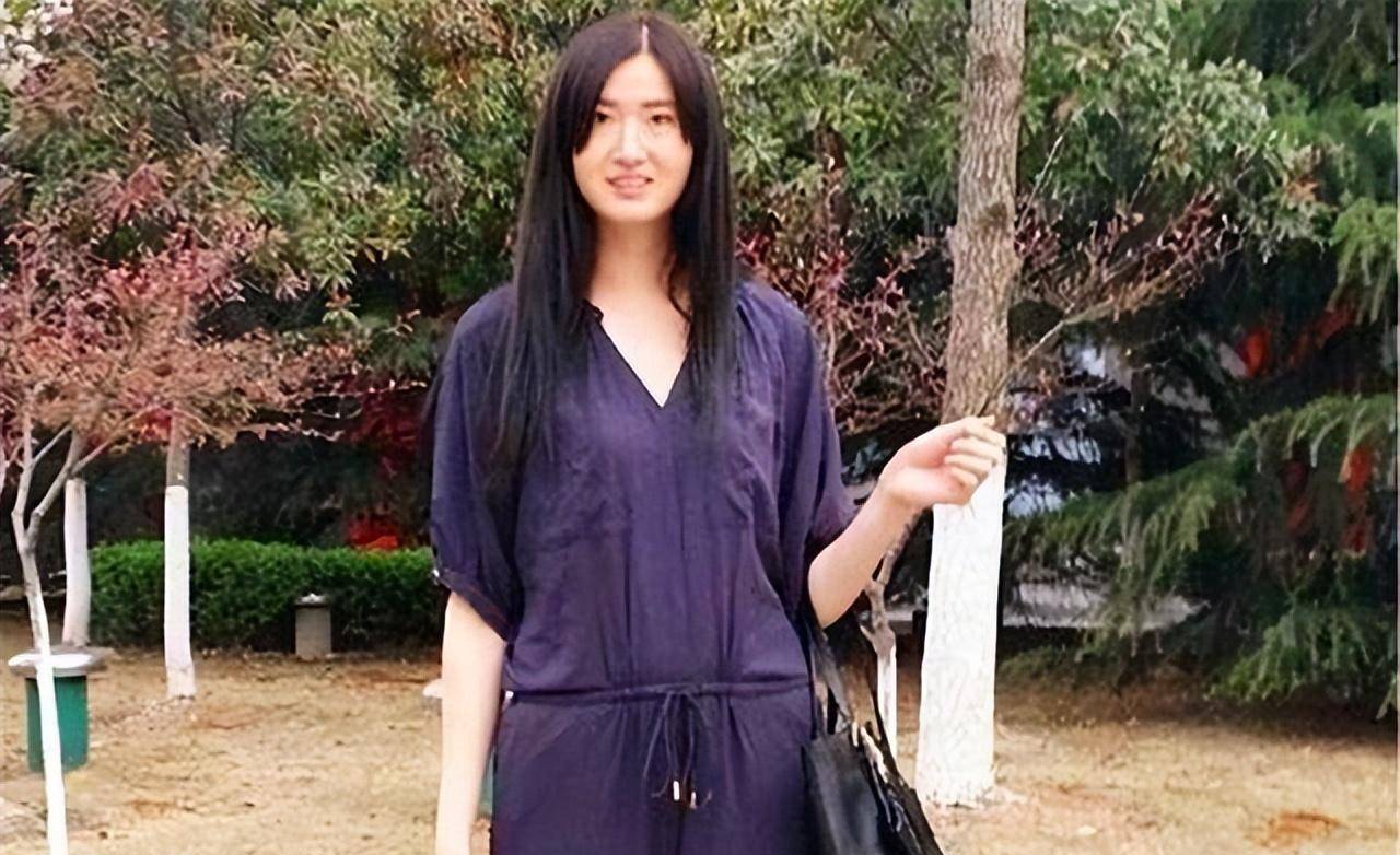 原创农村小伙娶197米女篮巨人梁天云公婆很喜欢还为她拆掉房门