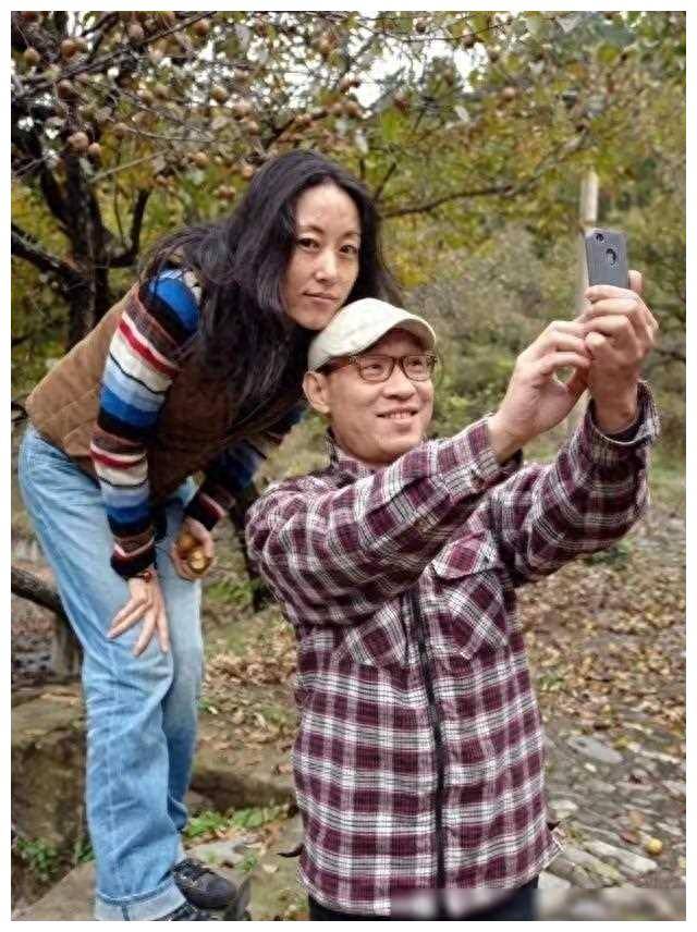 国摇音乐人,他们的幸运妻子们,谁是其中的幸运女神?