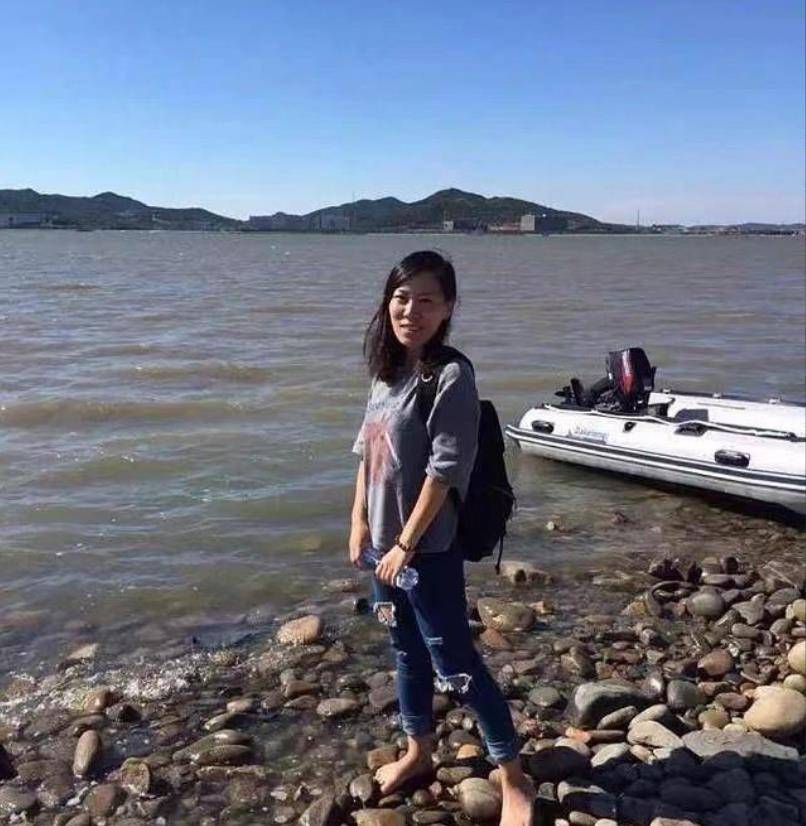 7年前辞职说世界那么大我想去看看的女教师后来怎样了