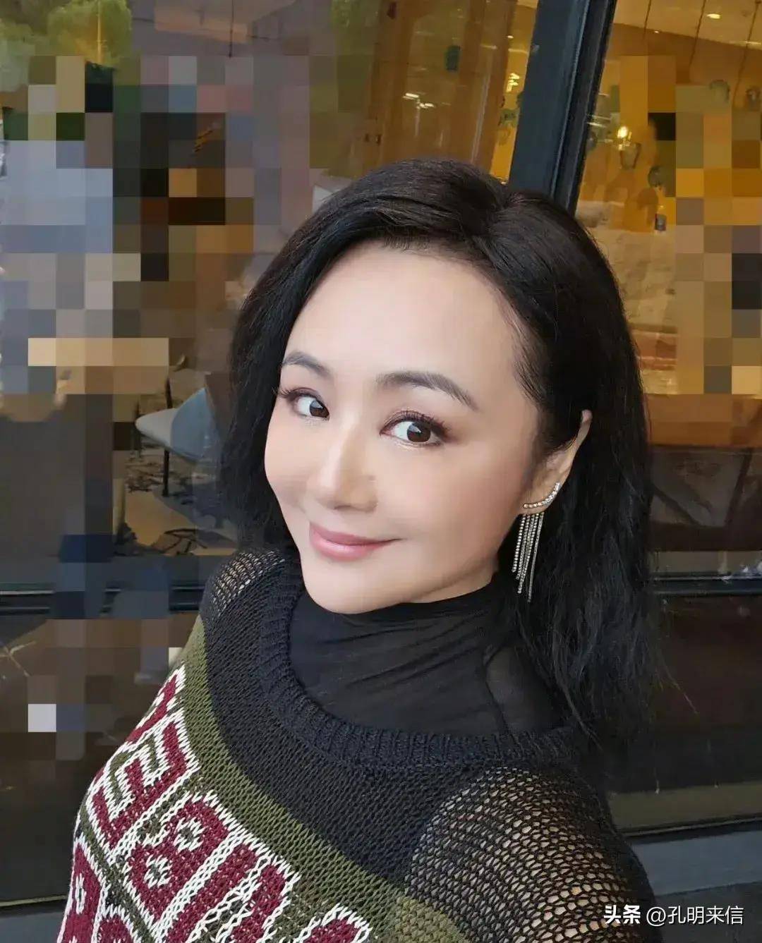 曹颖婷美图片