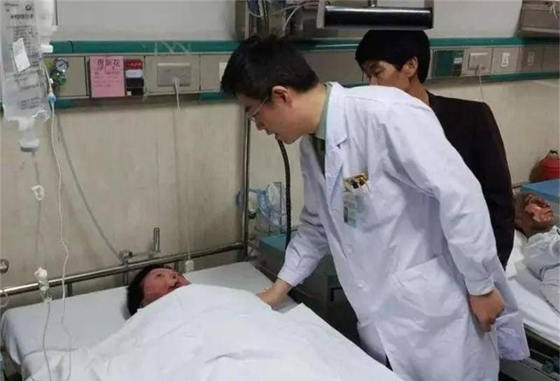 志豪_医生_侯二妮