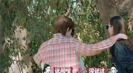 在导演冯小刚执投资的新剧《火王之破晓之战》中眼尖