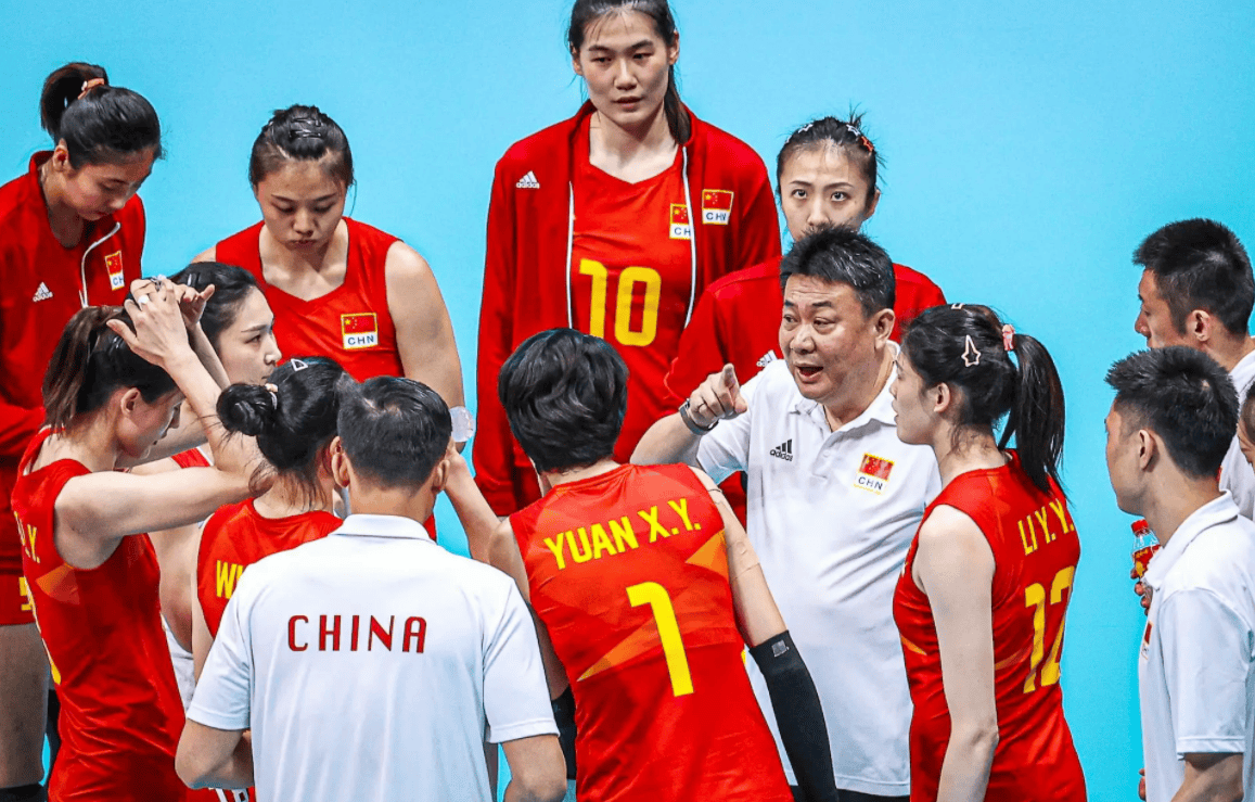 本以为蔡斌在带领中国女排经历了奥运预选赛的惨败之后,会进行大刀