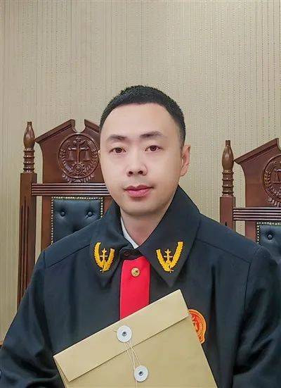 浙江省常山县人民法院民事审判庭副庭长徐 盼"法院开展上门巡诊,真