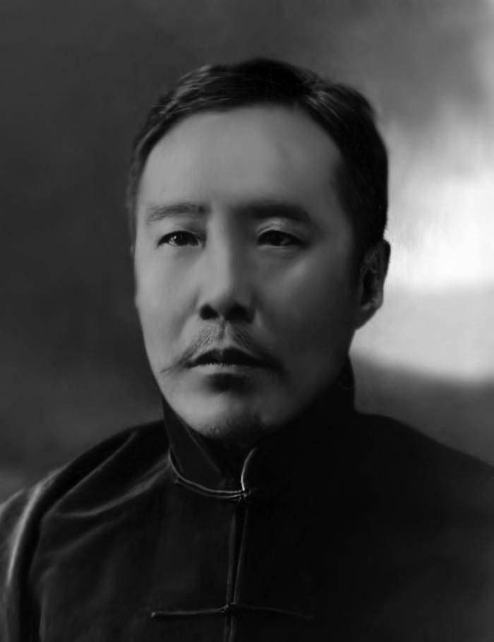 赵秉钧在看重出身的民国出人头地并不容易,他出身卑微,小时候乃是无名