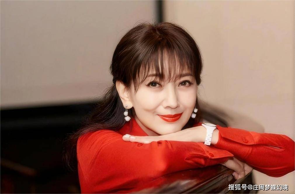 原创30年后再看赵雅芝和叶童婚姻幸不幸福全写在脸上了上