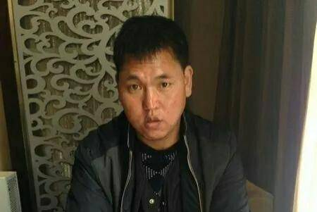 表姐夫十年里花59万为他伸冤,他获460万赔偿后:给你5万是情分_刘忠_郑