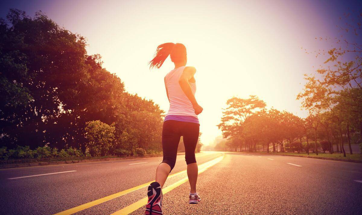 原创如何把生活过得通透有趣快来瞧瞧这位叛逆的小老头