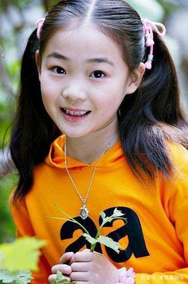 6岁出道为替母还债,因演哭戏一夜成名,如今23岁的她美到认不出_齐如意