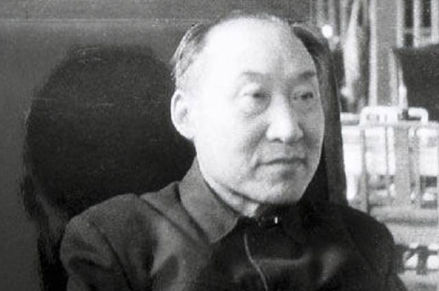 在被押送途中熊大缜与押送他的史建勋产生争吵,就这样熊大缜被史建勋