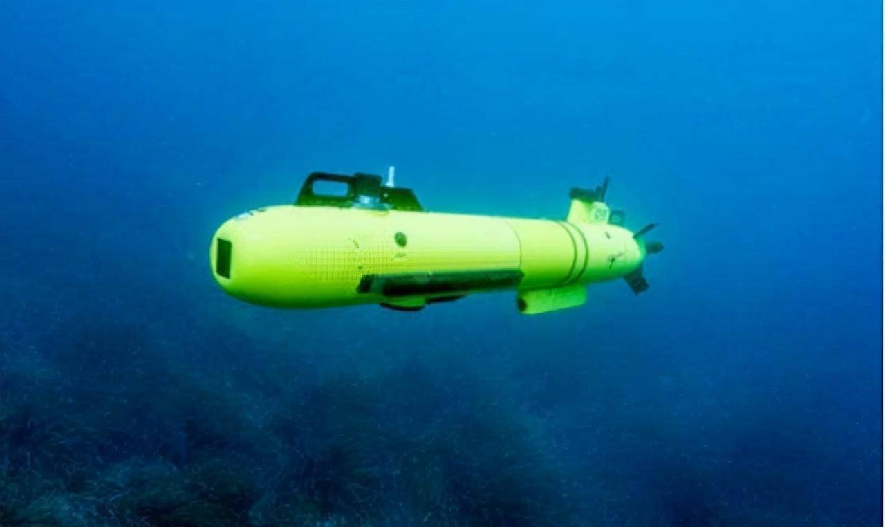 海燕无人潜航器图片