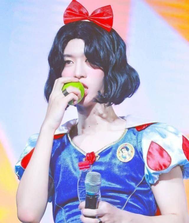 原创原创白雪公主将拍真人版当明星cos公主小s林允竟美不过他