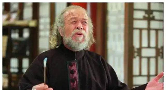 班杰明的角色自不必说,自然是小燕子和永琪之