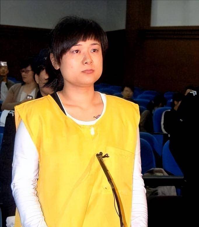 原创亿万富姐吴英背负近6亿债务死刑改判25年要求丈夫帮还债