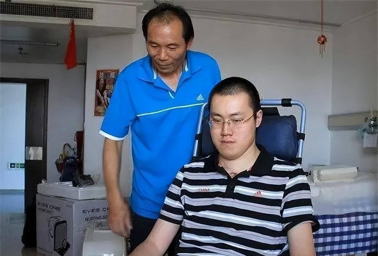 原创汤淼艰难的育女经历为要孩子跑遍各大医院感叹孩子来的不容易