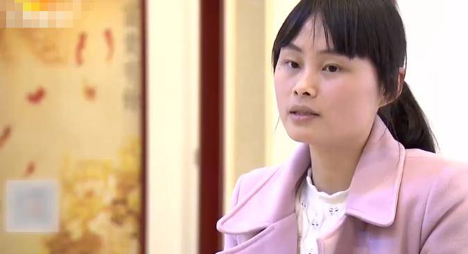 剩女每日想入非非想嫁入豪门,迷恋"已婚包工头"被骗34万_男友_杨静