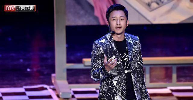 原创原创跨界歌王刘涛耳环个性十足胡海泉新歌来袭王琳凯鼓组首秀惊艳