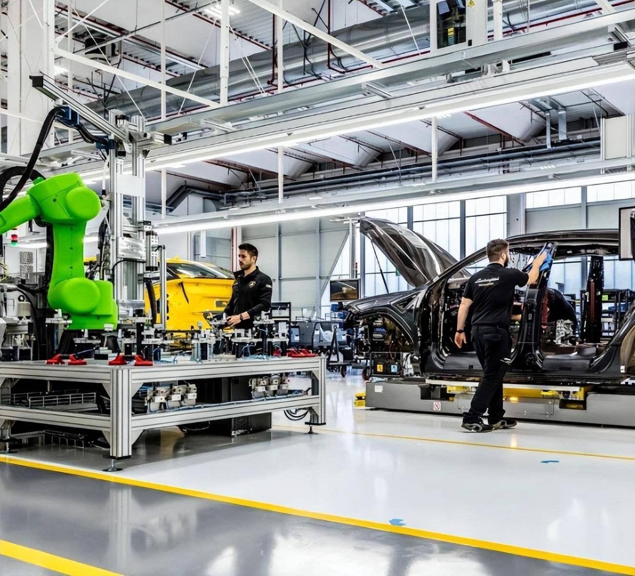 听一句"劝",都24年了,别在问燃油车多长时间会被淘汰_搜狐汽车_搜狐网