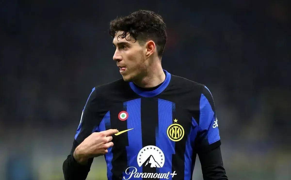 国米球员或将遭遇不公!中卫引援提上日程,阵容年轻化刻不容缓!_比赛日