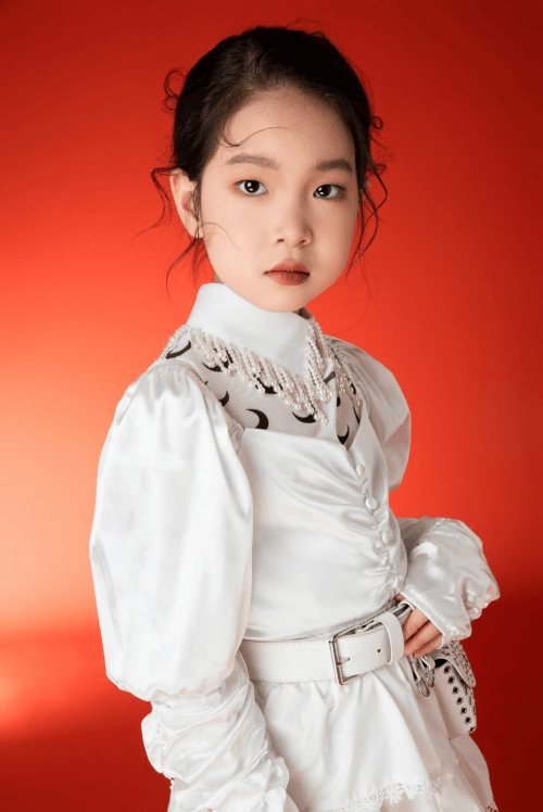 牵手模力偶像全明星守护官沈欣怡