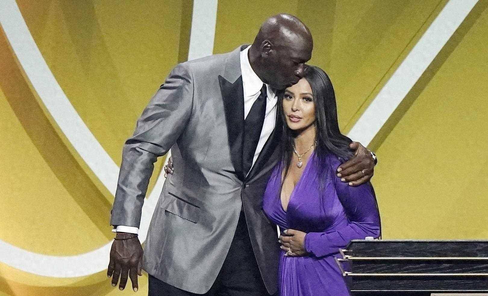 瓦妮莎嫁给乔丹并已有喜科比遗孀被恶意造谣网友毫无底线