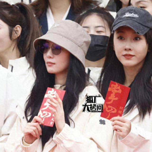 刘诗诗掌心新路透曝光又美又飒太抢眼看到配角期待了