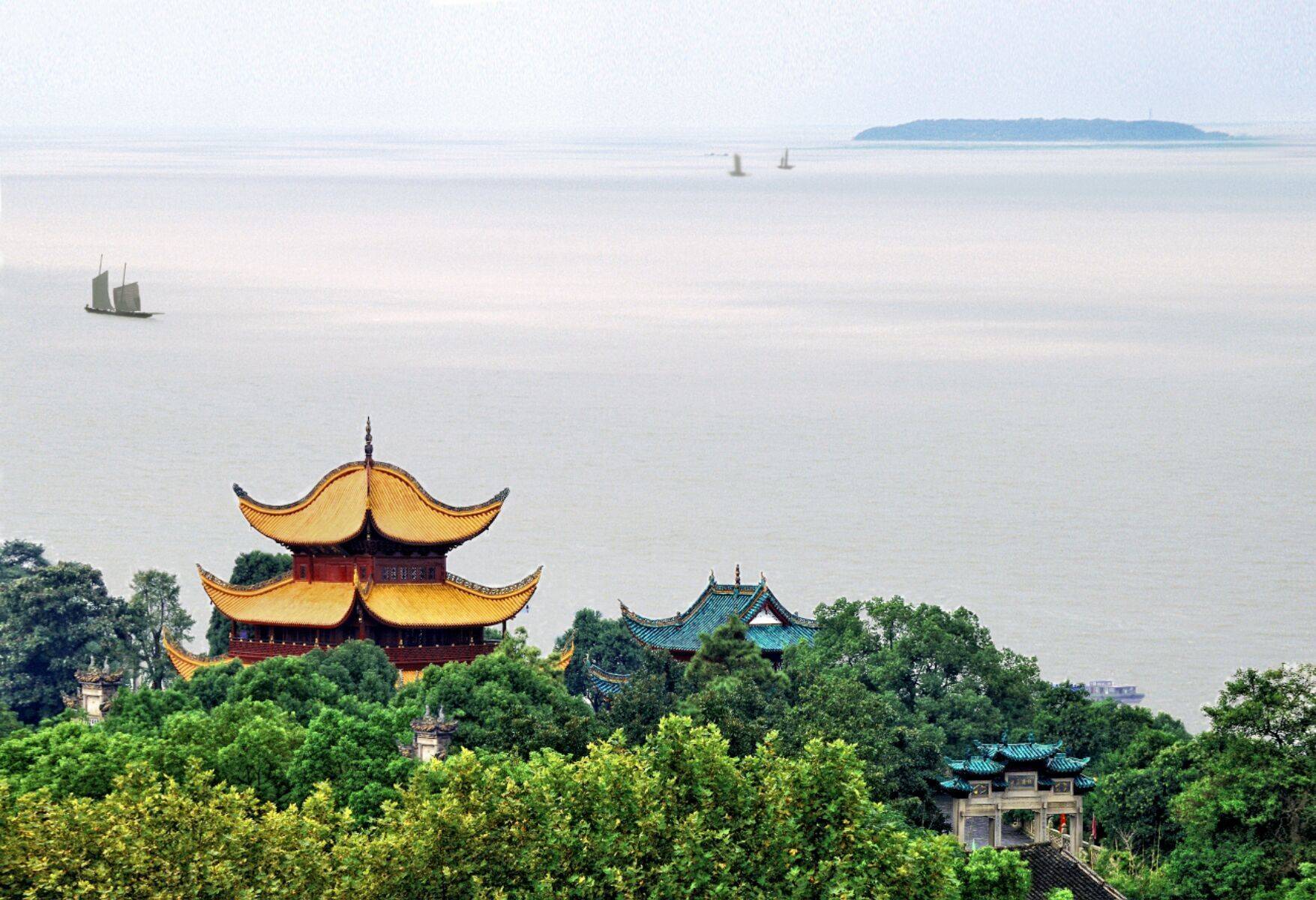 《射雕》游中国:湖南岳阳的2大景点,对郭靖和黄蓉很重要