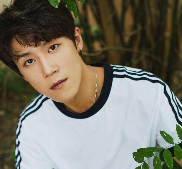 原创三十而已中陈旭和邓伦是大学同学还演小孙顾森西